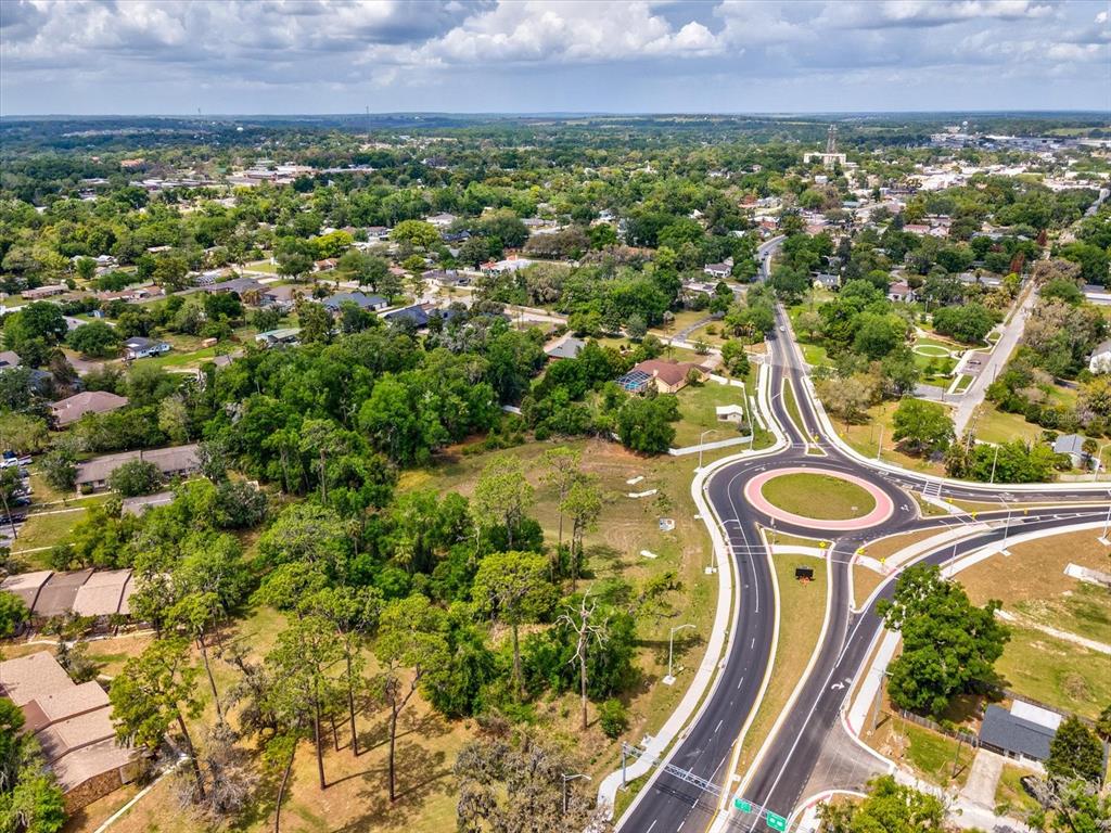 98 State Street Dade City, FL 33525 - Photo 10 of 13 an aerial view of a house