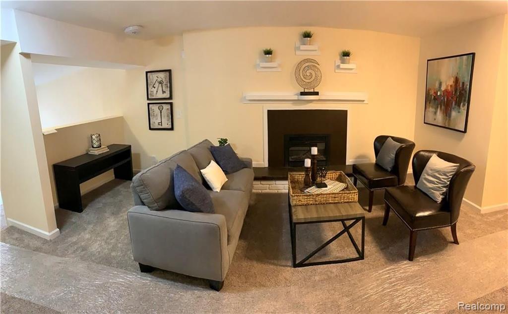 1881 June Avenue Rochester Hills, MI 48309 - Photo 16 of 26