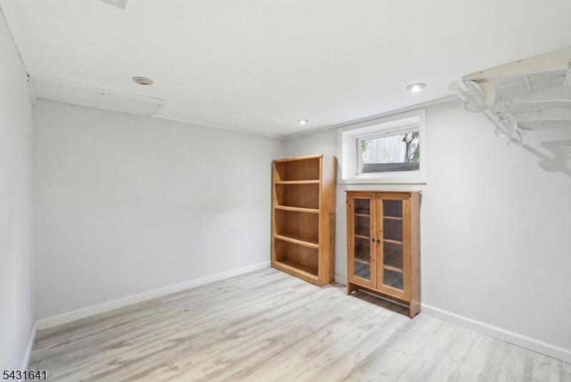 59 Mt Horeb Road Warren, NJ 07059 - Photo 23 of 35