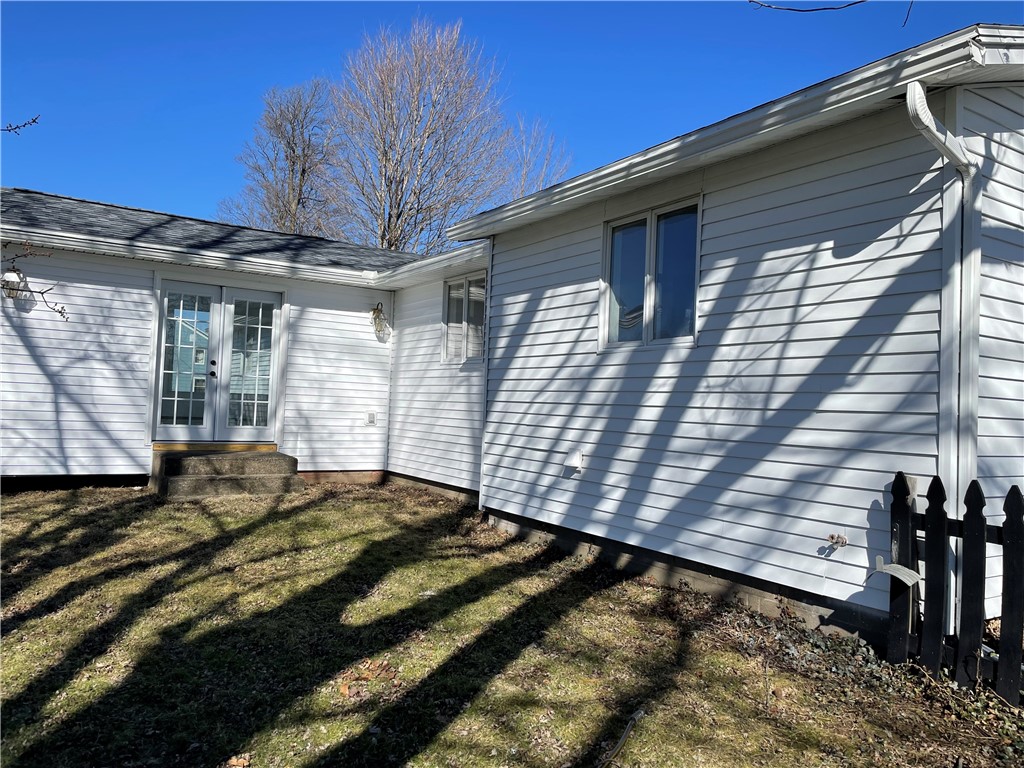 8675 Fenner Road Lysander, NY 13027 - Photo 4 of 25