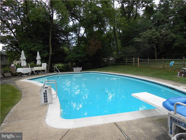 180 Laurel Road Churchville, PA 18966 - Photo 19 of 25 Gallery Image 19