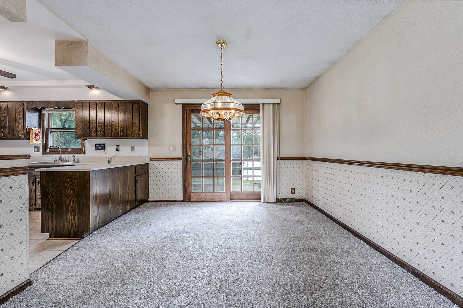 604 Southgate Road New Lenox, IL 60451 - Photo 7 of 31