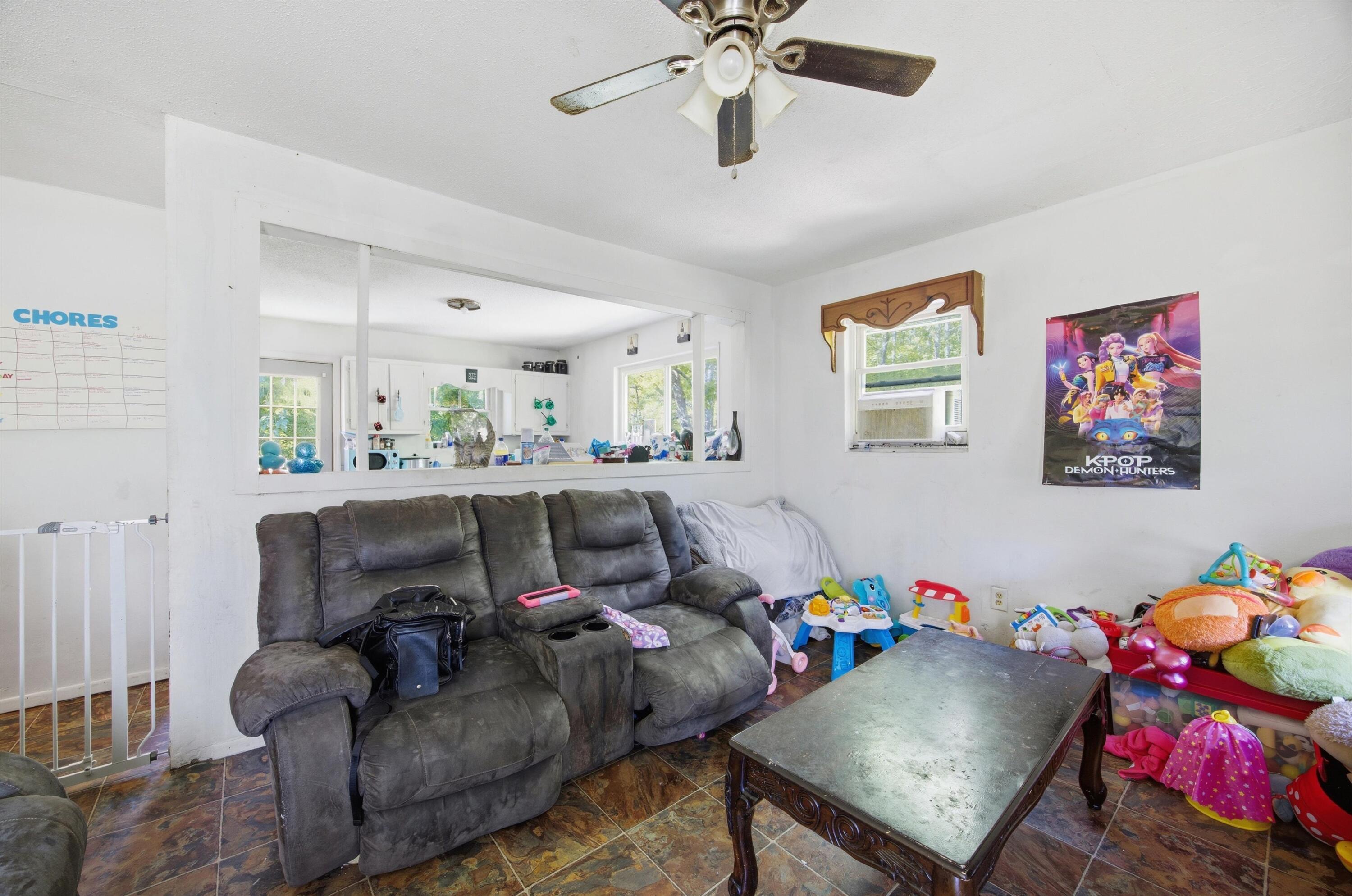 229 Rhine Road Rocky Face, GA 30740 - Photo 5 of 13 05-090A7614