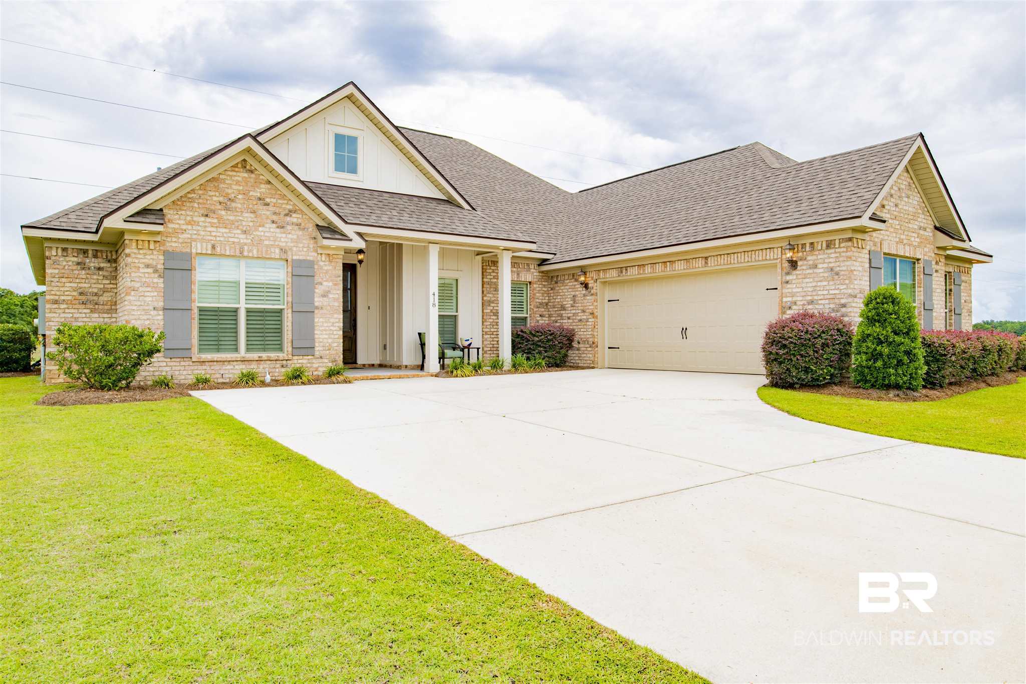 418 McClellan Boulevard Fairhope, AL 36532 - Photo 2 of 40