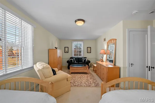 $799,900 | 907 North Taylor Avenue, St. Louis, MO 63122