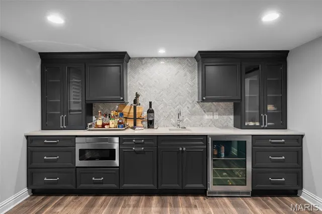 $799,900 | 907 North Taylor Avenue, St. Louis, MO 63122