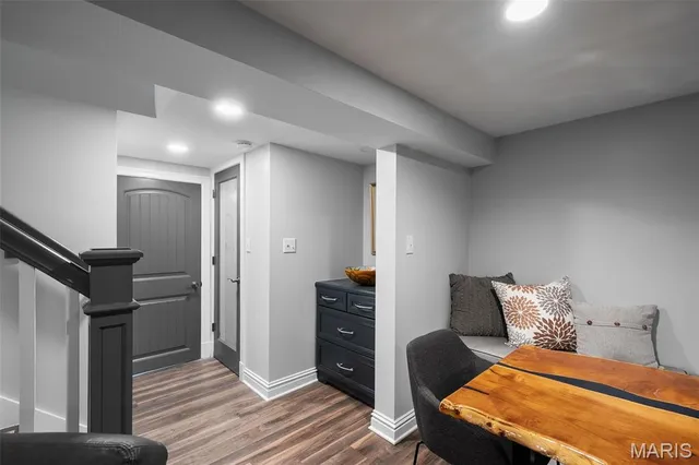 $799,900 | 907 North Taylor Avenue, St. Louis, MO 63122