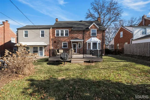$799,900 | 907 North Taylor Avenue, St. Louis, MO 63122