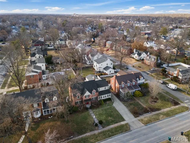 $799,900 | 907 North Taylor Avenue, St. Louis, MO 63122