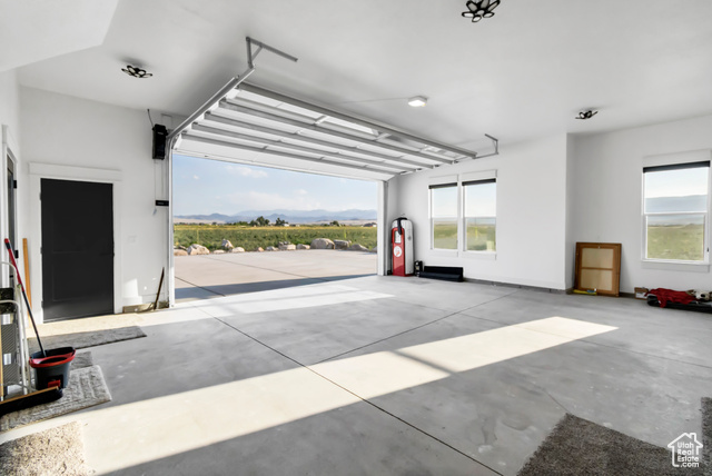 1952 Highway 118 Monroe, UT 84754 - Photo 57 of 88 Garage featuring a mountain view