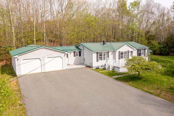$399,000 | 22 Castaway Drive, Orland, ME 04472