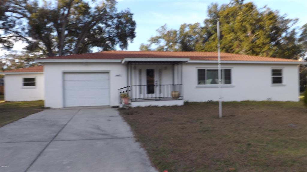 5823 Southeast Babb Road Belleview, FL 34420 - Photo 1 of 1 DSCF8406