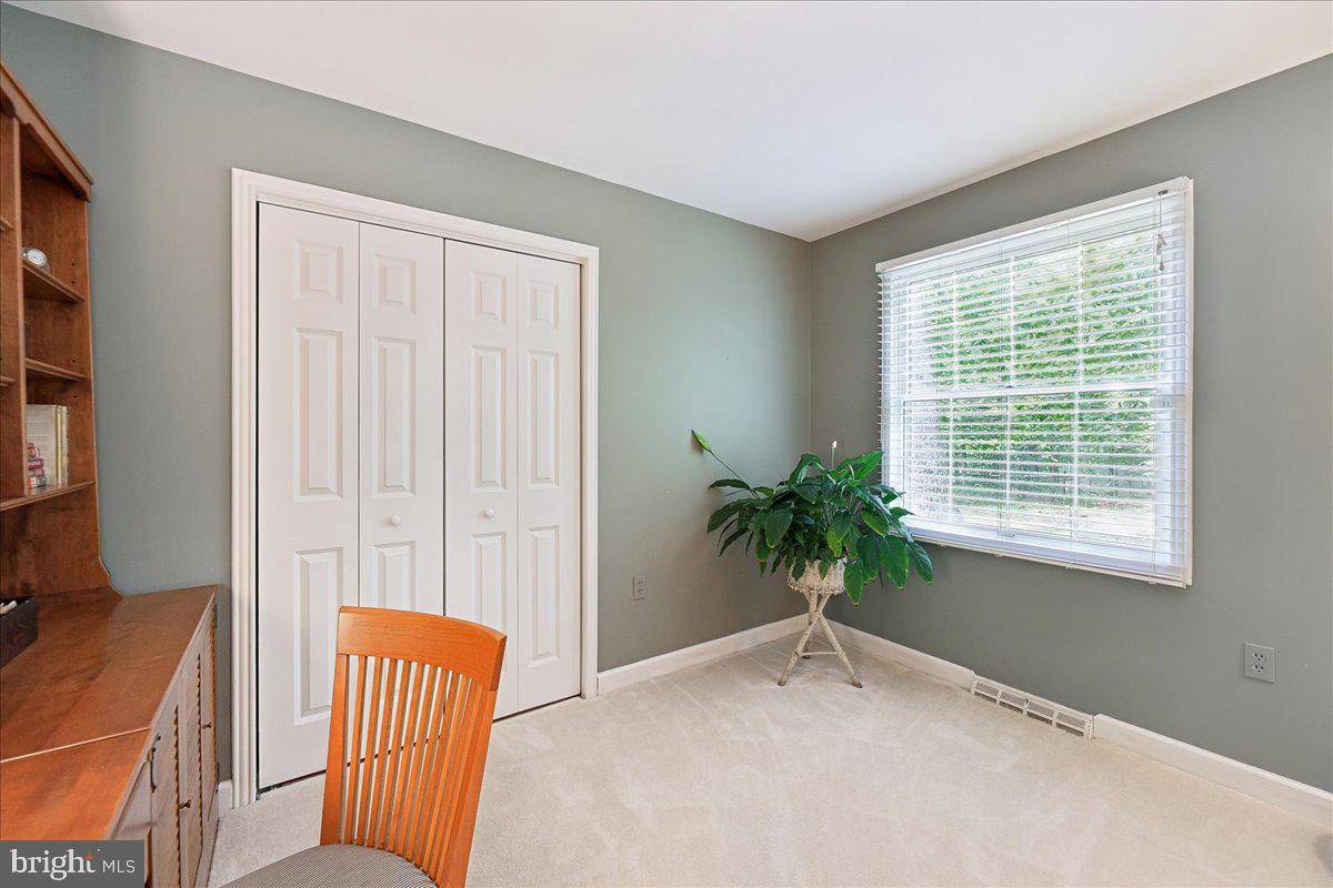 2520 Penny Royal Lane Reston, VA 20191 - Photo 24 of 40