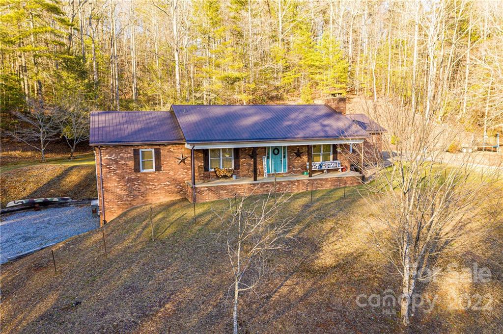 2370 Setzer Creek Road Lenoir, NC 28645 - Photo 29 of 40 Gallery Image 29