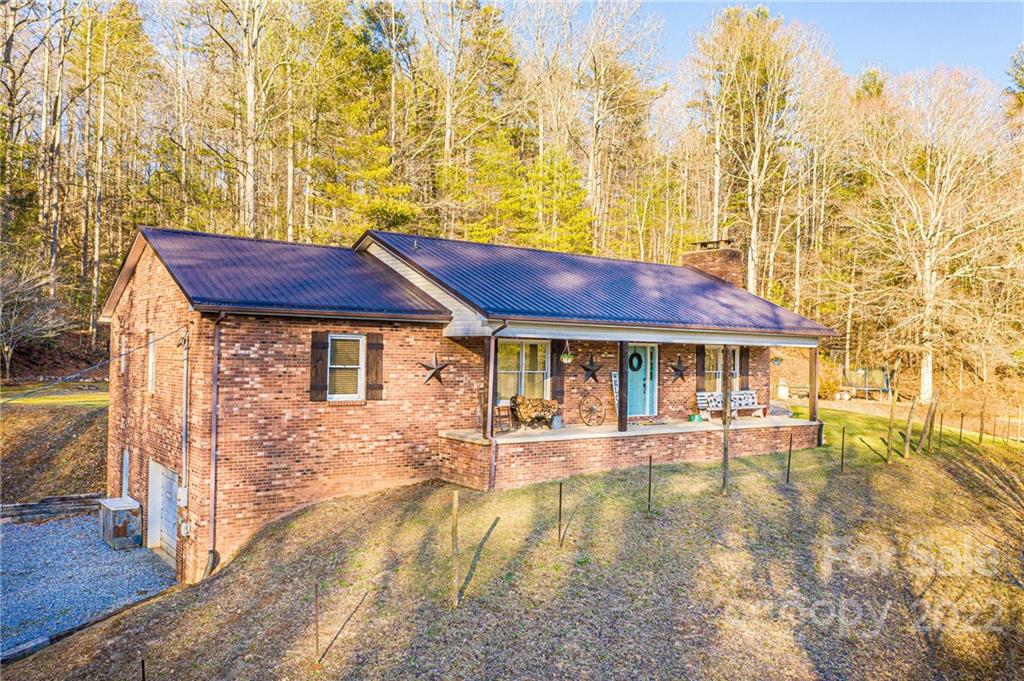 2370 Setzer Creek Road Lenoir, NC 28645 - Photo 30 of 40 Gallery Image 30