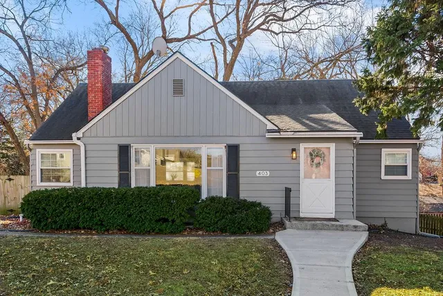 $275,000 | 403 Northeast 61st Terrace, Kansas City, MO 64118