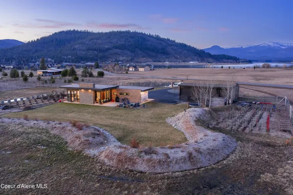 $2,450,000 | 432 Stagecoach Drive, Sagle, ID 83860