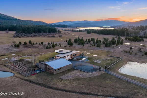 $2,450,000 | 432 Stagecoach Drive, Sagle, ID 83860