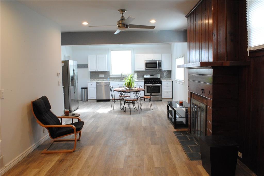 417 Bon Air Road Pittsburgh, PA 15235 - Photo 2 of 25 Gallery Image 2