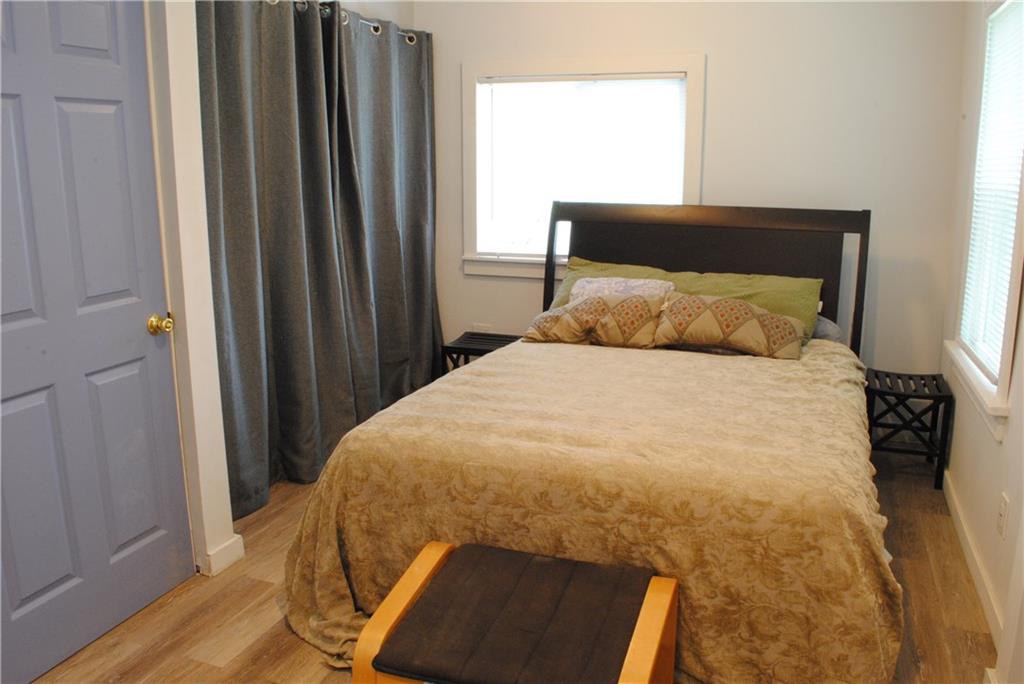 417 Bon Air Road Pittsburgh, PA 15235 - Photo 11 of 25 Gallery Image 11