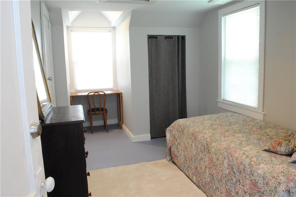 417 Bon Air Road Pittsburgh, PA 15235 - Photo 13 of 25 Gallery Image 13