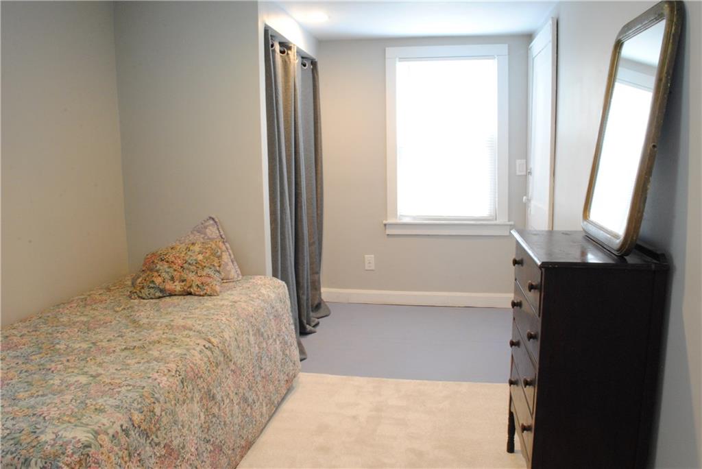417 Bon Air Road Pittsburgh, PA 15235 - Photo 14 of 25 Gallery Image 14
