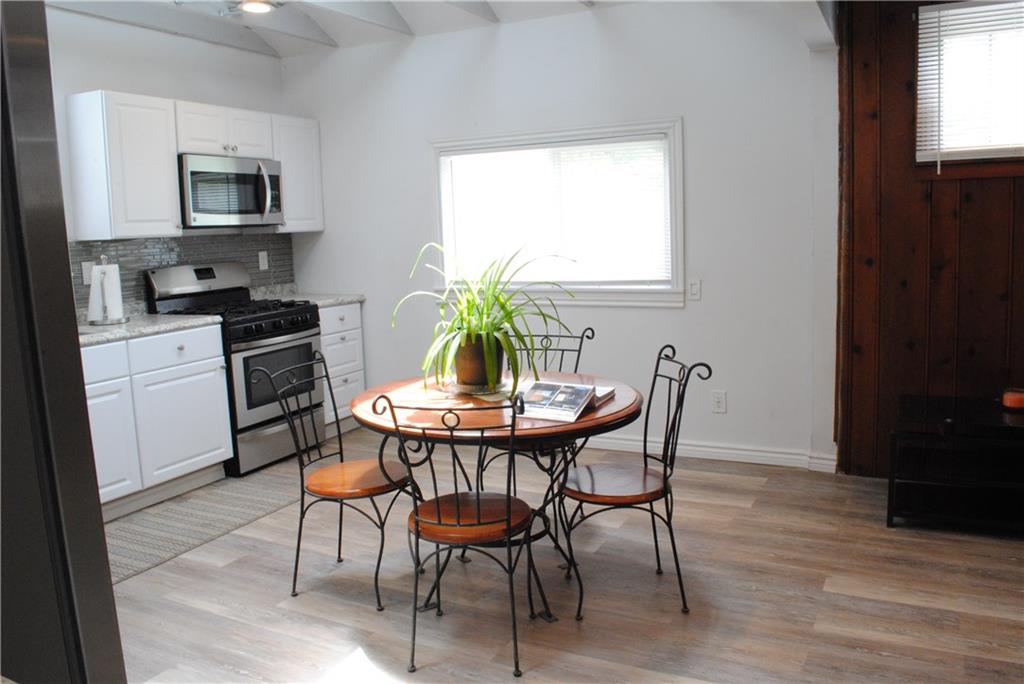 417 Bon Air Road Pittsburgh, PA 15235 - Photo 4 of 25 Gallery Image 4