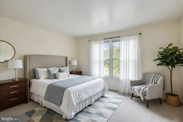 $7,000 | 9715 Middleton Ridge Road, Vienna, VA 22182