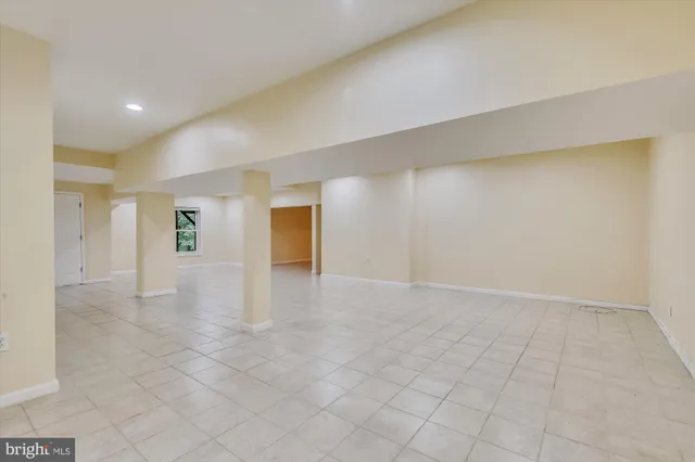 $7,000 | 9715 Middleton Ridge Road, Vienna, VA 22182