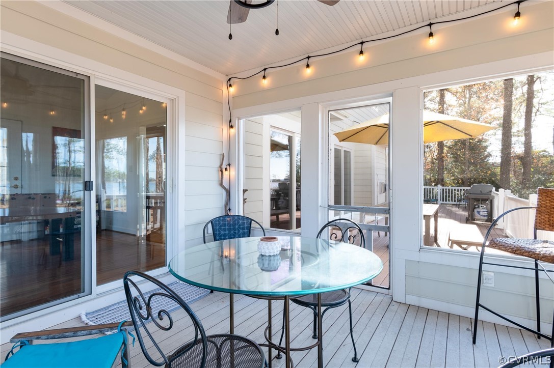 Screen porch.