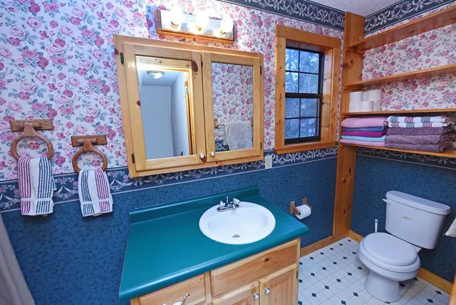 $305,000 | 378 Northwoods Circle, Blairsville, GA 30512