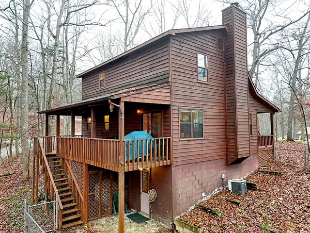 $305,000 | 378 Northwoods Circle, Blairsville, GA 30512