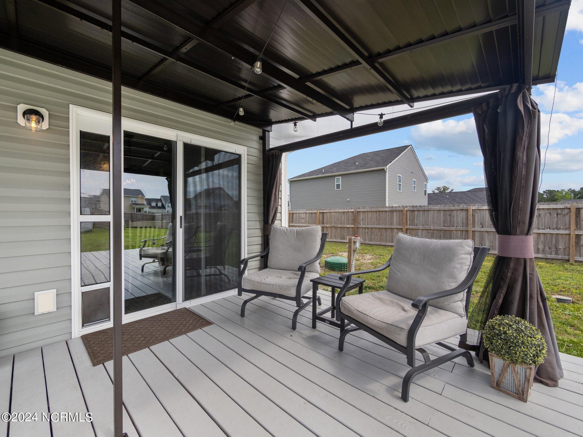 513 Ranchers Lane Jacksonville, NC 28546 - Photo 10 of 48 10-web-or-mls-10