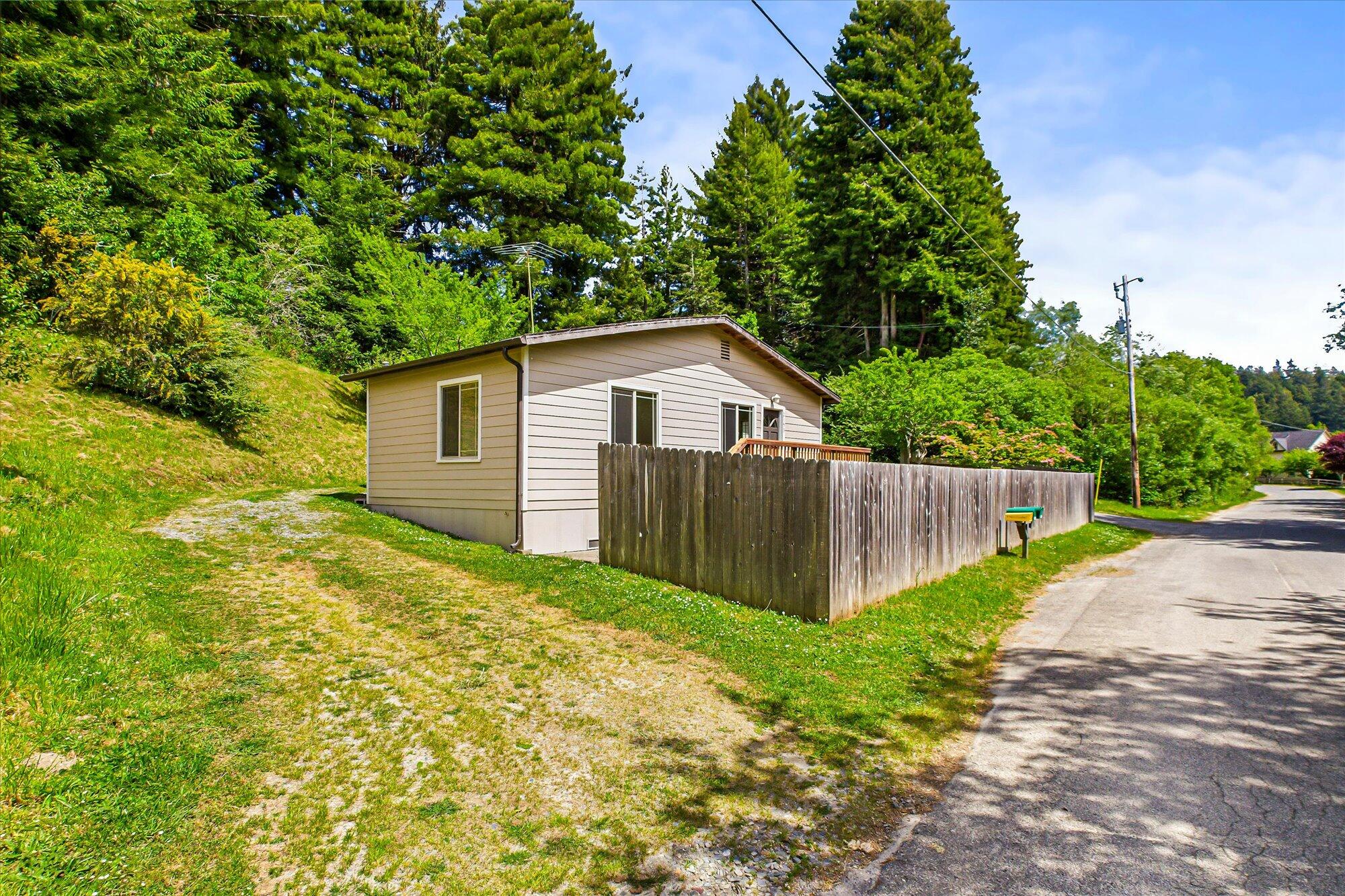 2097 Wrigley Road Eureka, CA 95503 - Photo 42 of 61