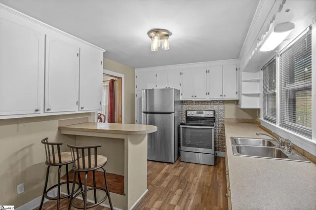 $370,000 | 573 State Rd S-39-122, Liberty, SC 29657