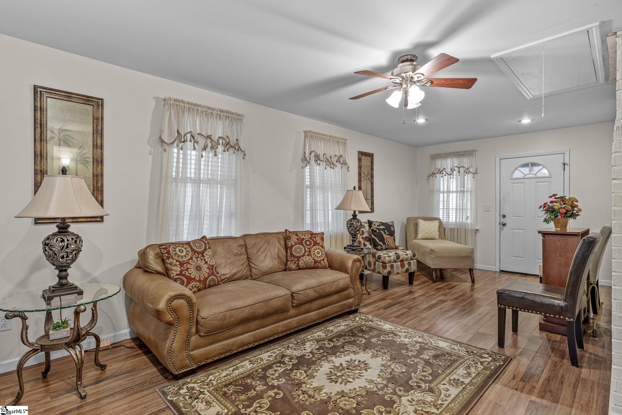 573 State Rd S-39-122 Liberty, SC 29657 - Photo 18 of 50