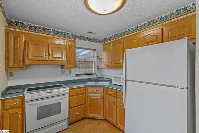 $370,000 | 573 State Rd S-39-122, Liberty, SC 29657