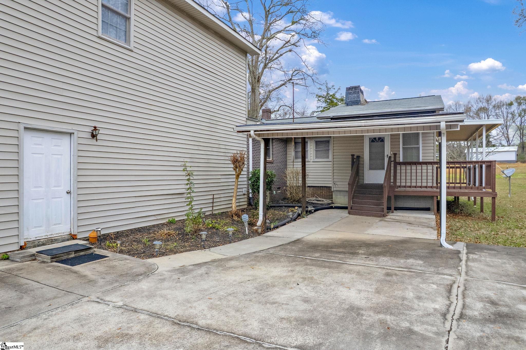 573 State Rd S-39-122 Liberty, SC 29657 - Photo 39 of 50