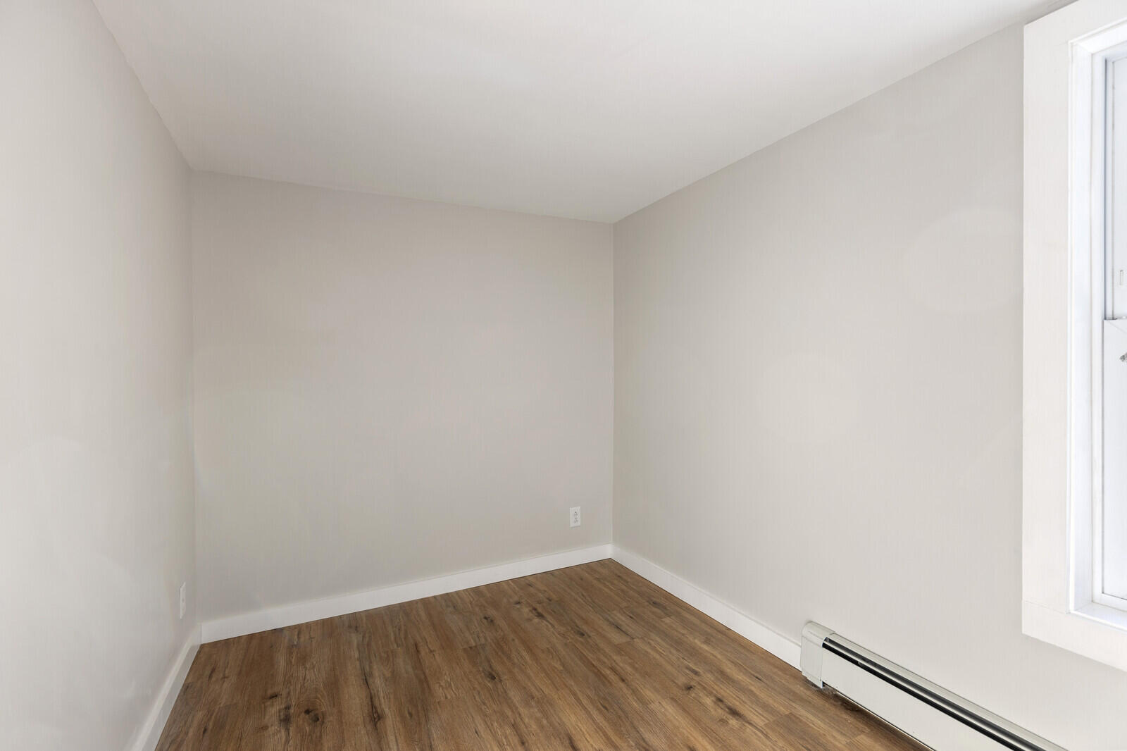 31 Loring Avenue Lewiston, ME 04240 - Photo 20 of 65 42_BP5A0282_mls