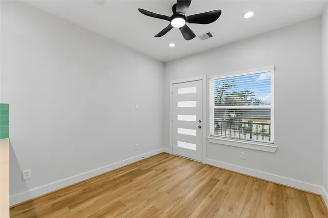 $1,680 | 5420 Elysian Street, Unit C, Houston, TX 77009