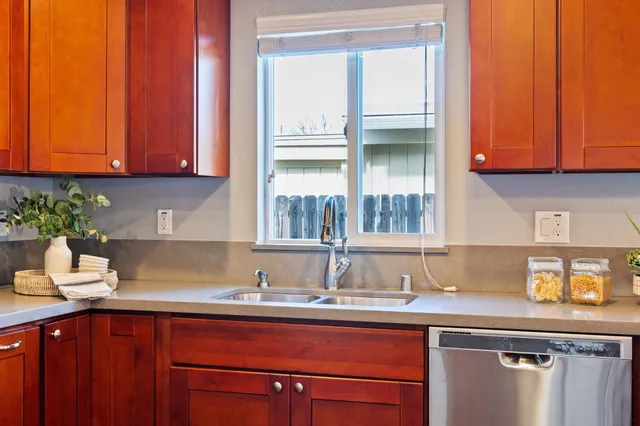 $965,000 | 340 Andrews Street, Livermore, CA 94551