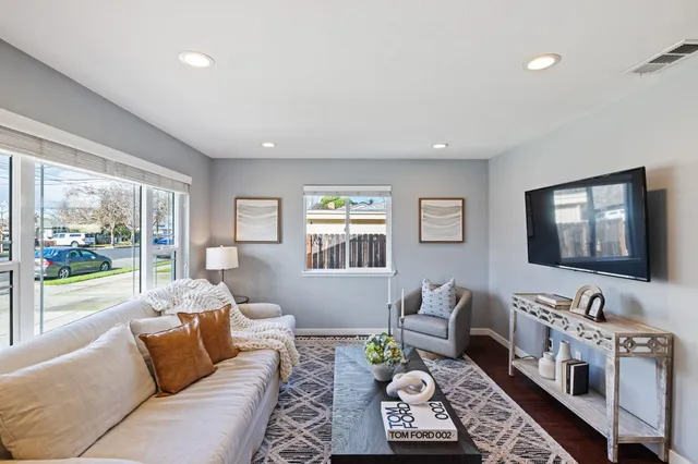 $965,000 | 340 Andrews Street, Livermore, CA 94551