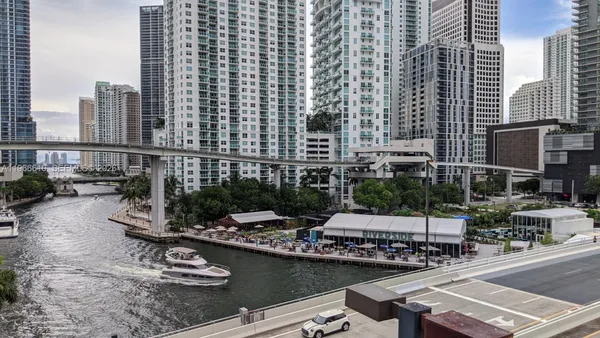 $4,400 | 350 South Miami Avenue, Unit 1901, Miami, FL 33130