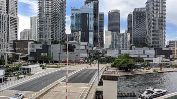 $4,400 | 350 South Miami Avenue, Unit 1901, Miami, FL 33130