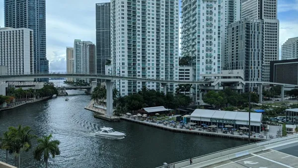 $4,400 | 350 South Miami Avenue, Unit 1901, Miami, FL 33130