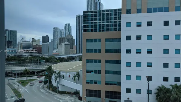 $4,400 | 350 South Miami Avenue, Unit 1901, Miami, FL 33130