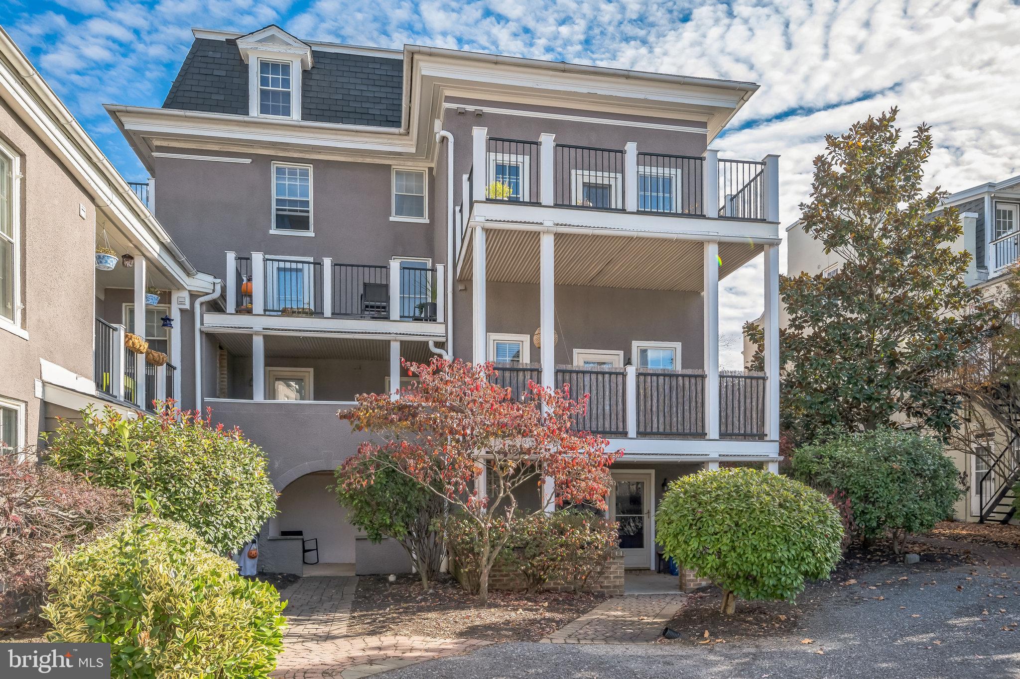 37 South Prospect Street, Unit 401 Hagerstown, MD 21740 - Photo 15 of 15 front view of a building