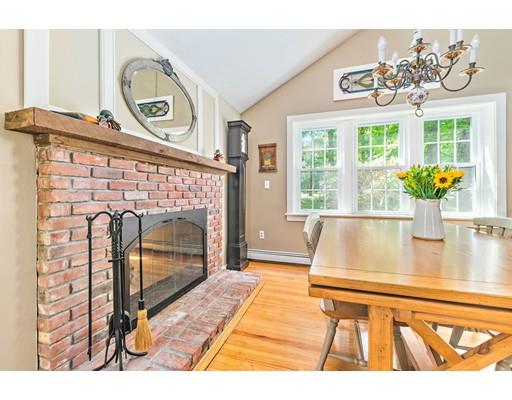 25 Barbara Road Hanson, MA 02341 - Photo 5 of 14 Gallery Image 5
