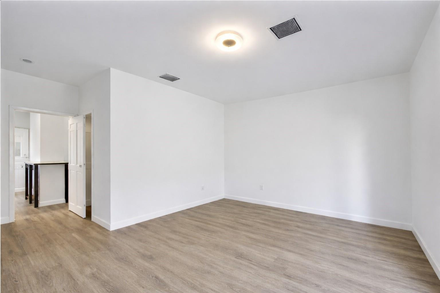 4369 Northwest 9th Street Plantation, FL 33317 - Photo 22 of 49 Photo 22