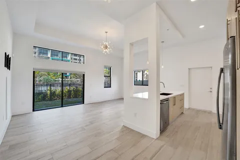 $515,000 | 4369 Northwest 9th Street, Plantation, FL 33317